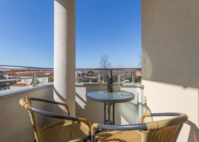 Ferienhaus In With Swimming Pool